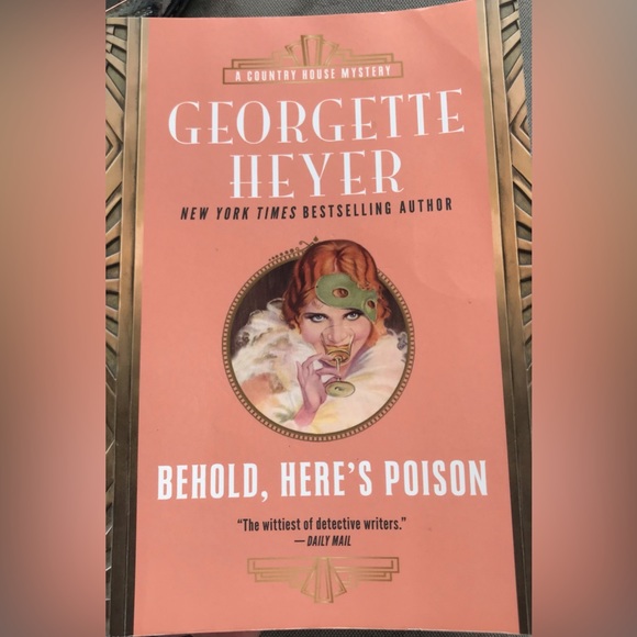 Paperback Book Bundle of 5 Books!  Excellent Condition / Free Shipping - Picture 2 of 6